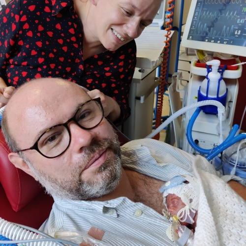 NICU parents with premature baby Laura on the neonatal unit.